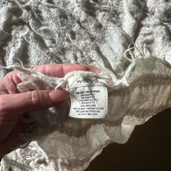 Wilfred cream tone-on-tone cream blanket scarf - Picture 5 of 5